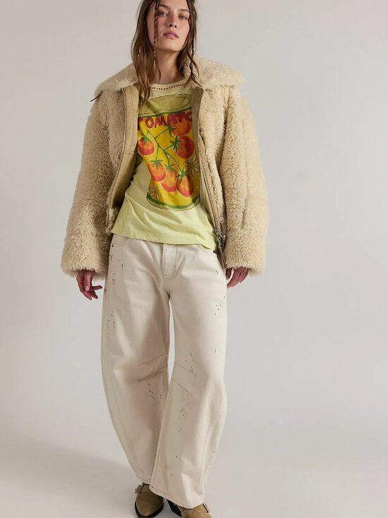 We The Free In Spring Tee 🍅 - Picture 9 of 9